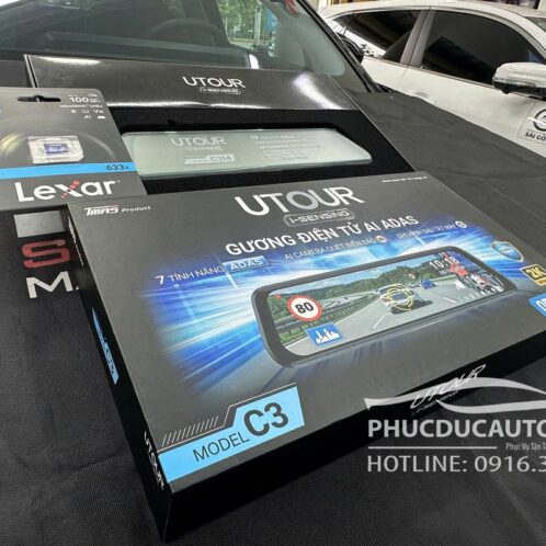 gương_điện_tử_Utour_C3_Yaris_2025