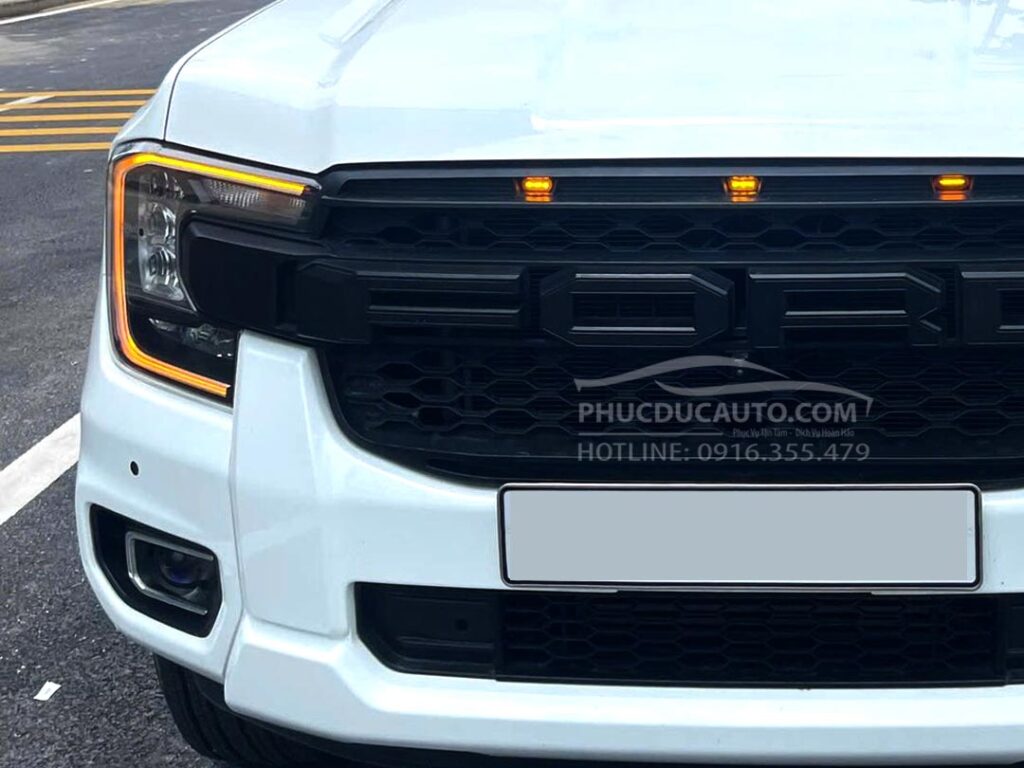 Độ_đèn_matrix_daylight_ford_Everest