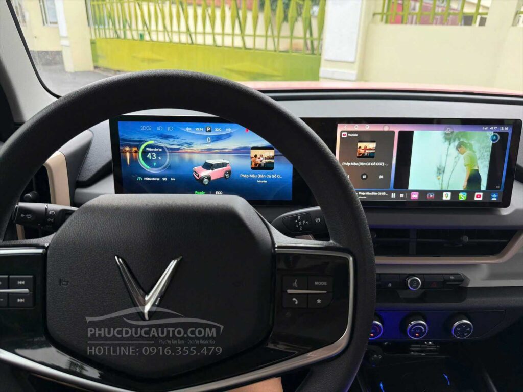 man_hinh_lien_khoi_vf3_cao_cap