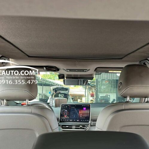 vf7_gắn_rèm_điện_chống_nóng_100%