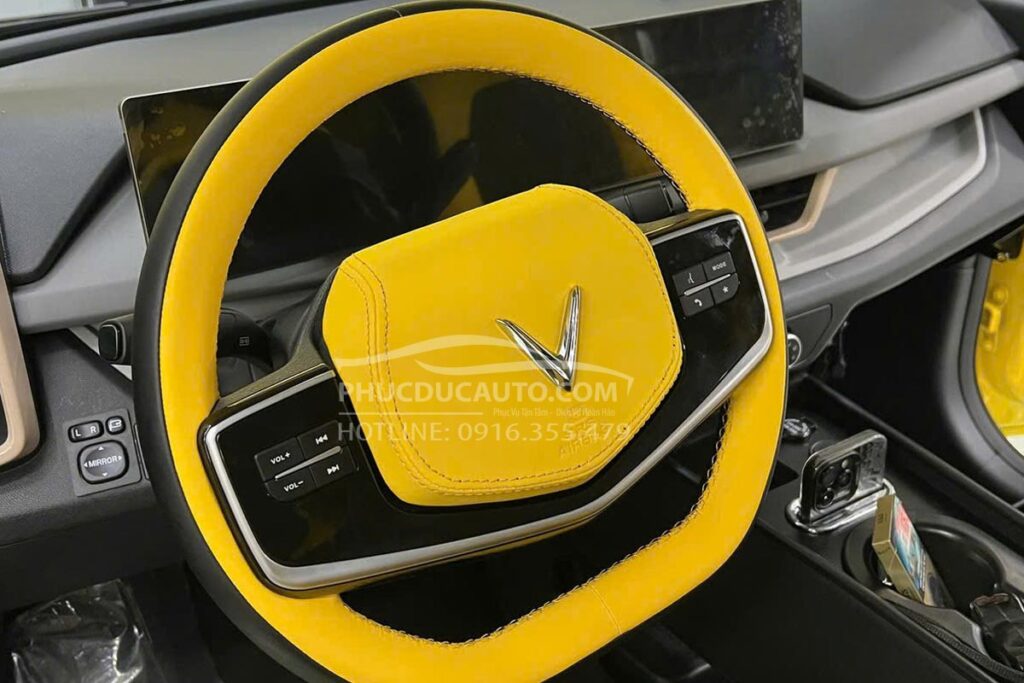 vf3_lắp_màn_hình_liền_khối_android_cao_cấp