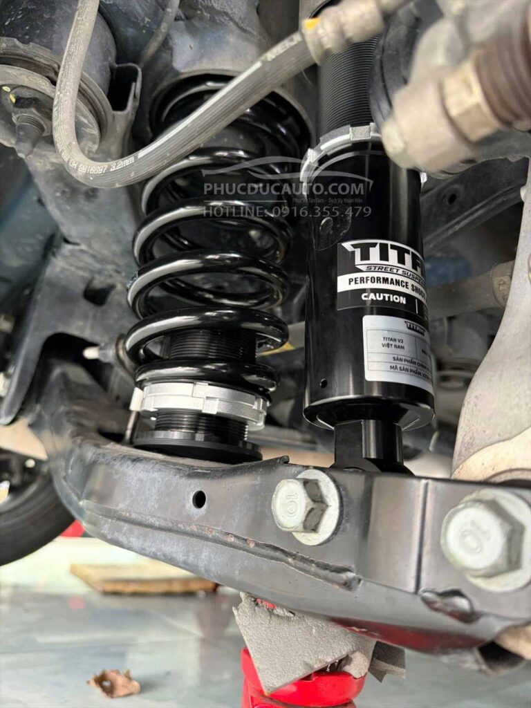 độ_phuộc_xe_hyundai_santafe_zin_cao_cấp