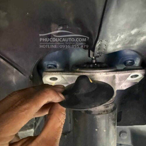 độ_phuộc_xe_hyundai_santafe_zin_cao_cấp